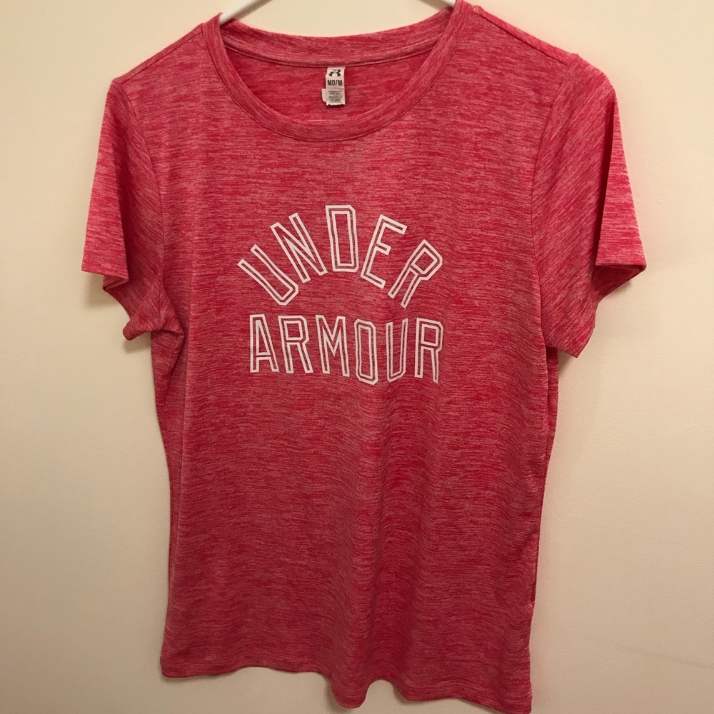 UNDER ARMOUR Top